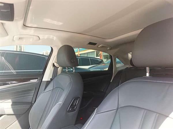 帕萨特 2022款 330TSI 精英版