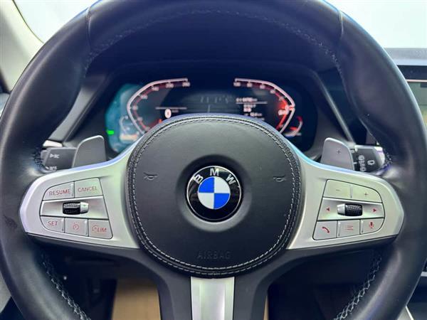 宝马X5 2022款 xDrive 30Li 尊享型M运动套装