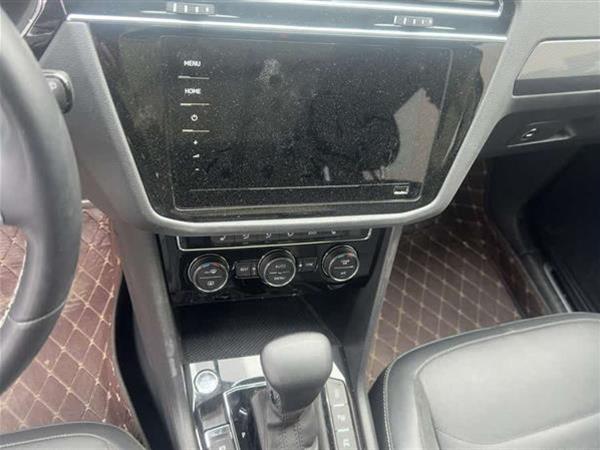 途观L 2021款 330TSI 自动两驱R-Line越享版