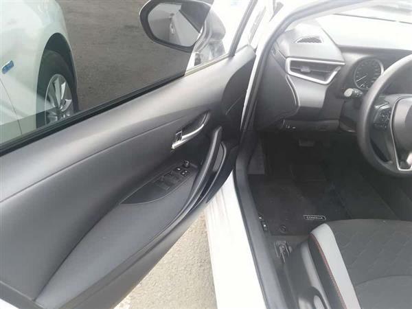 卡罗拉 2021款 1.2T S-CVT 先锋版