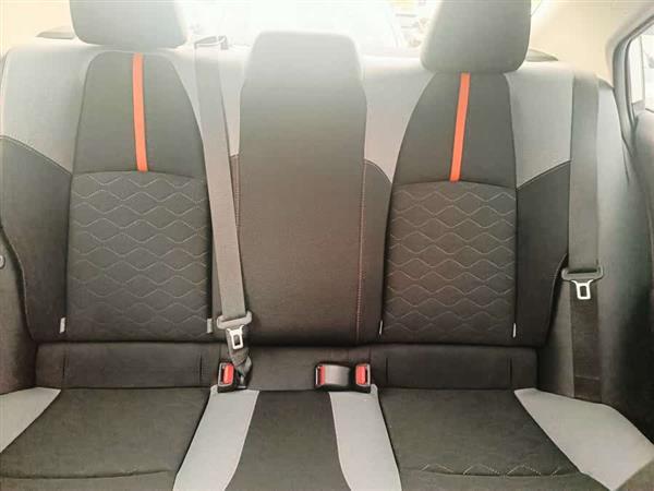 卡罗拉 2021款 1.2T S-CVT 先锋版