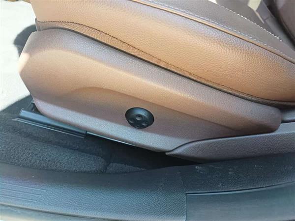 奔驰E级 2016款 E 200 L 运动型