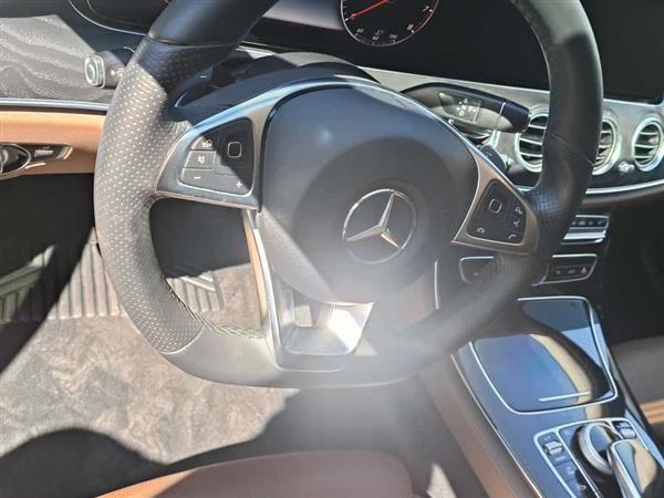 奔驰E级 2016款 E 200 L 运动型