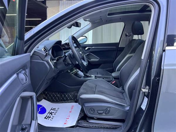 奥迪Q3 2019款 40 TFSI quattro 时尚动感型