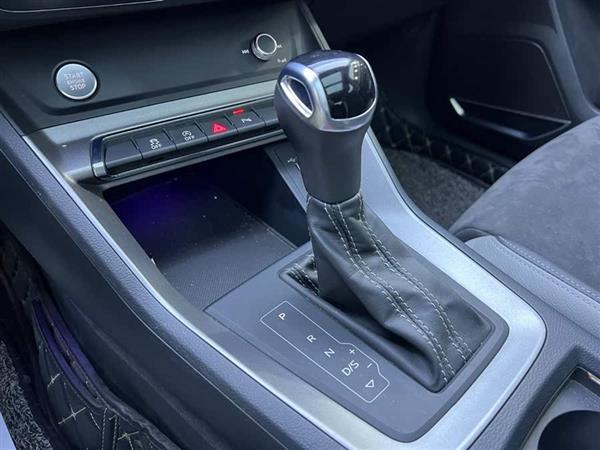 奥迪Q3 2019款 40 TFSI quattro 时尚动感型
