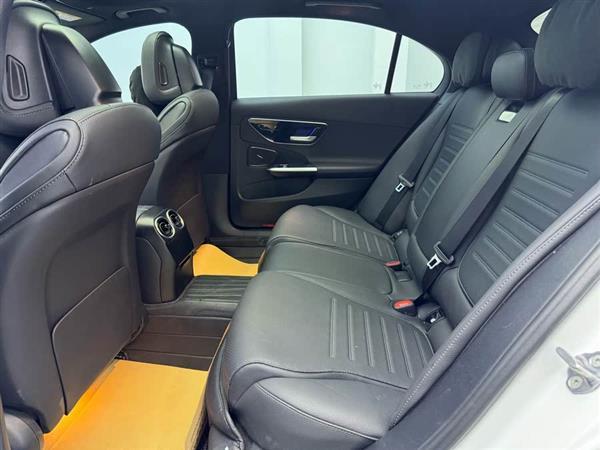 奔驰C级 2022款 改款 C 260 L 运动版