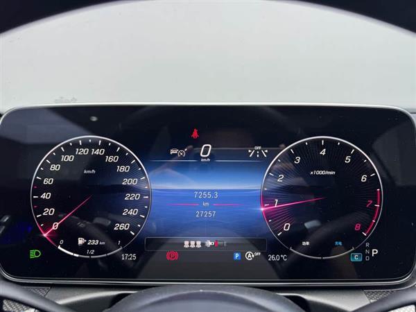 奔驰C级 2022款 改款 C 260 L 运动版