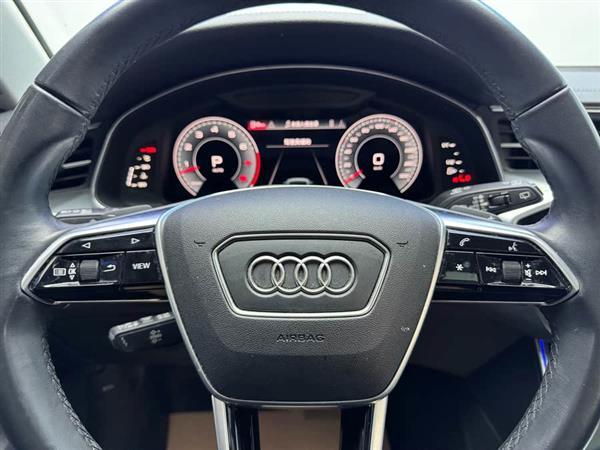 奥迪A6(进口) 2023款 allroad quattro 55 TFSI 尊享越野型