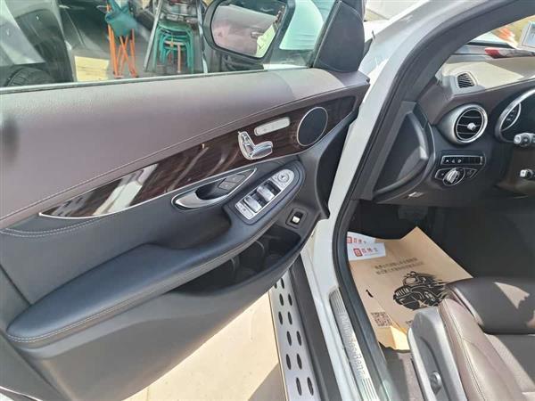 奔驰GLC 2016款 GLC 260 4MATIC 豪华型
