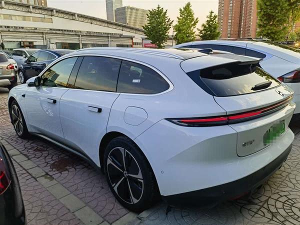 蔚来ET5T 2024款 75kWh Touring