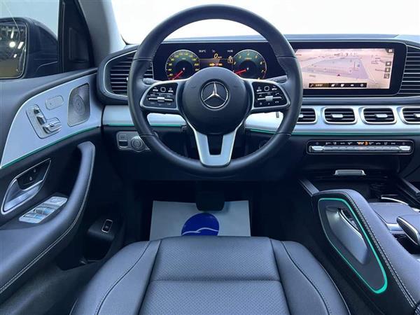 奔驰GLE轿跑 2023款 GLE 350 4MATIC 轿跑SUV 豪华型