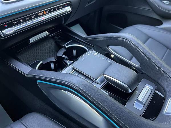 奔驰GLE轿跑 2023款 GLE 350 4MATIC 轿跑SUV 豪华型