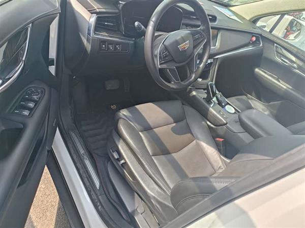 凯迪拉克XT5 2016款 25T 豪华型