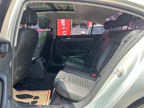 迈腾 2019款 330TSI DSG 豪华型 国VI