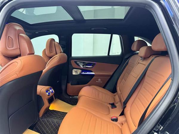 奔驰GLC 2024款 GLC 300 L 4MATIC 动感型 5座