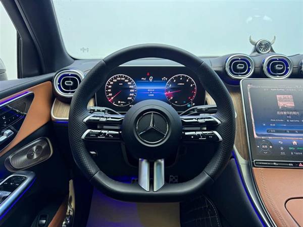 奔驰GLC 2024款 GLC 300 L 4MATIC 动感型 5座