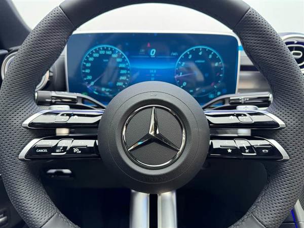 奔驰C级 2024款 C 260 L 运动版