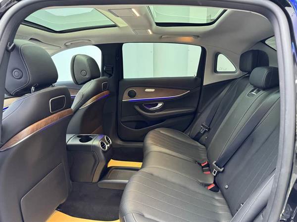奔驰E级 2019款 E 200 L