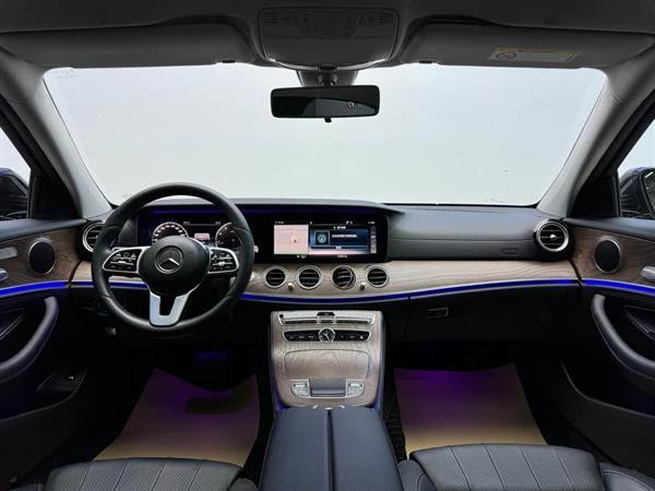 奔驰E级 2019款 E 200 L