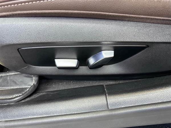 宝马5系 2021款 改款 530Li xDrive M运动套装