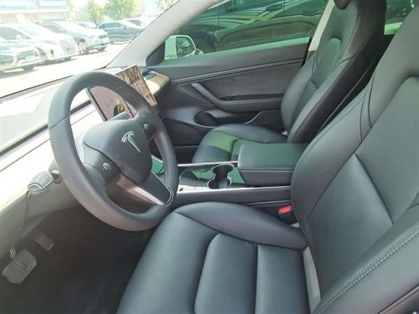 Model 3 2020款 标准续航后驱升级版