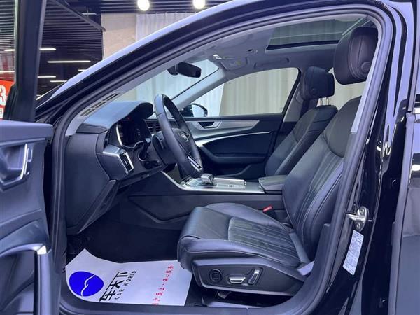 奥迪A6L 2023款 40 TFSI 豪华致雅型