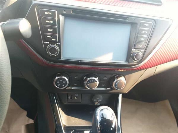 蓝鸟 2016款 1.6L CVT炫酷版