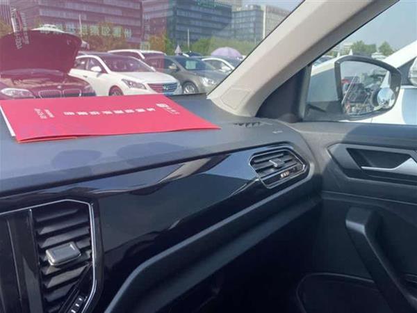 T-ROC探歌 2019款 280TSI DSG两驱舒适型 国VI