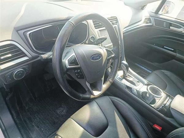 蒙迪欧 2013款 2.0L GTDi240豪华运动型