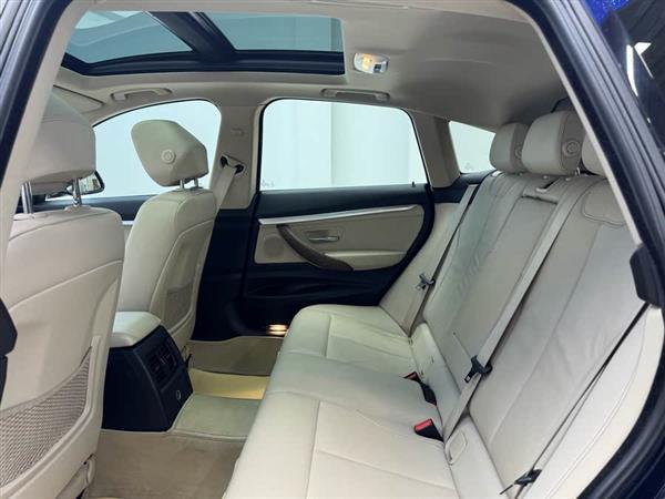 宝马3系GT 2014款 320i 设计套装型