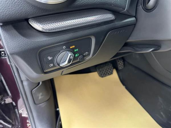 奥迪A3 2019款 Limousine 35 TFSI 风尚型 国VI