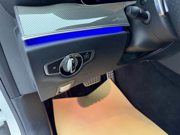 奔驰E级(进口) 2021款 E 300 轿跑车