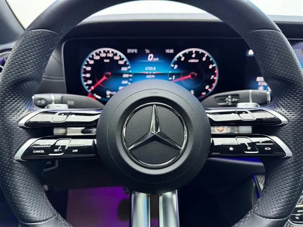 奔驰E级(进口) 2021款 E 300 轿跑车