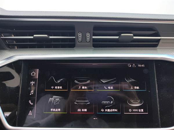 奥迪A6L 2019款 45 TFSI 臻选动感型
