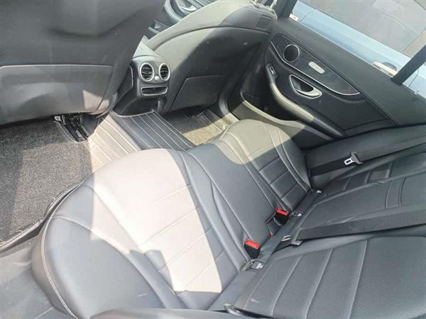 奔驰C级 2019款 C 260 L 运动版