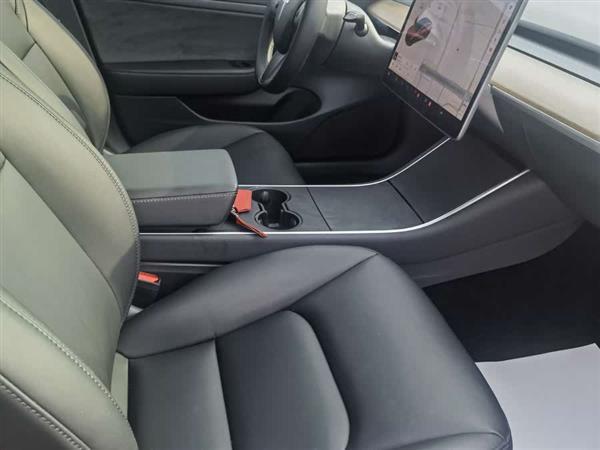Model 3 2020款 标准续航后驱升级版