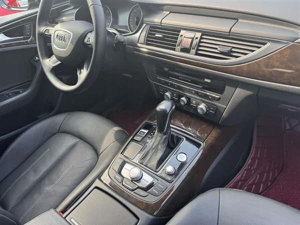 奥迪A6L 2018款 30周年年型 35 TFSI 时尚型