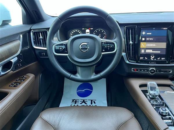 沃尔沃V90 2021款 Cross Country B5 AWD 智远版