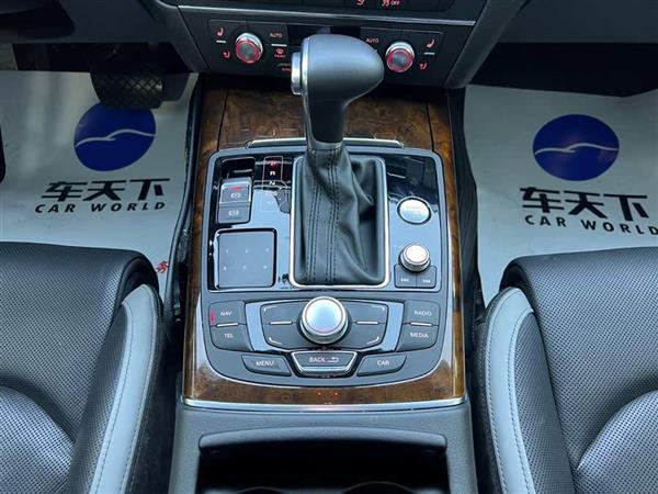 奥迪A7 2014款 50 TFSI quattro 豪华型