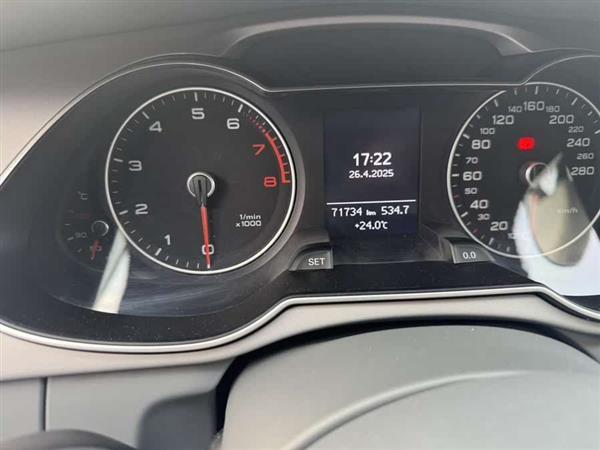 奥迪A4L 2015款 35 TFSI 自动舒适型