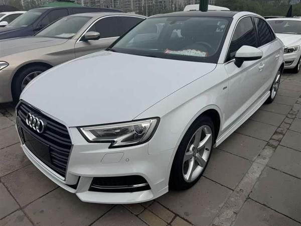 奥迪A3 2018款 30周年年型 Limousine 35 TFSI 时尚型
