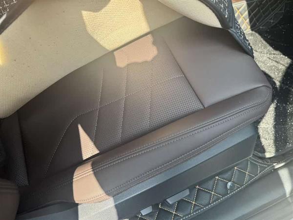 宝马X1 2023款 xDrive25Li X设计套装