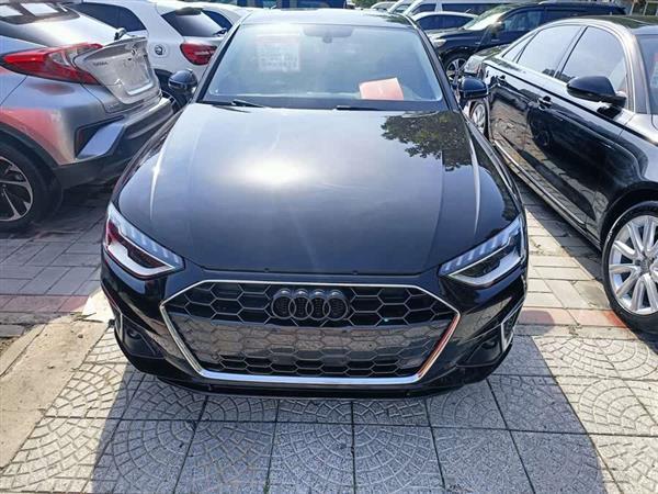 奥迪A4L 2022款 40 TFSI 时尚动感型