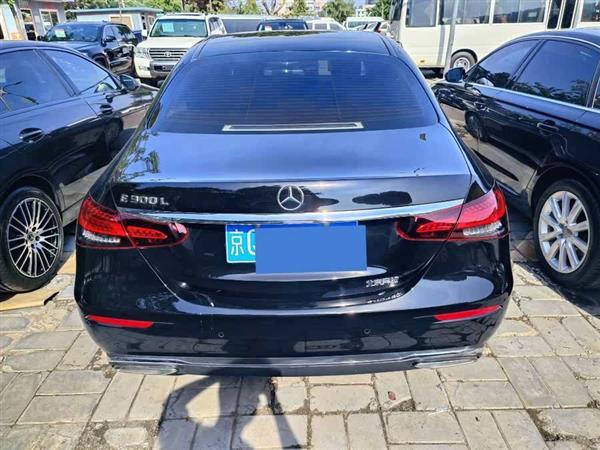奔驰E级 2021款 E 300 L 时尚型