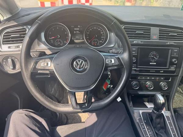 高尔夫 2018款  230TSI 自动豪华型