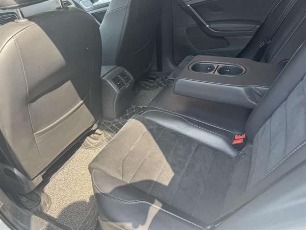 高尔夫 2018款  230TSI 自动豪华型