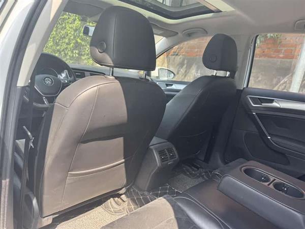 高尔夫 2018款  230TSI 自动豪华型