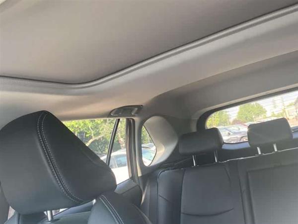 威兰达 2021款 2.0L CVT四驱豪华版
