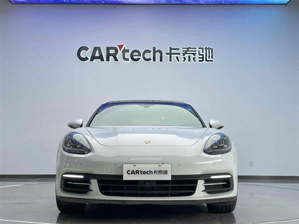 Panamera 2017款 Panamera 4 行政加长版 3.0T