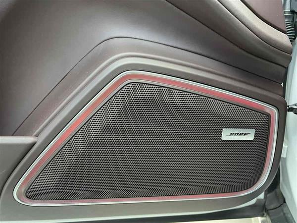 Panamera 2017款 Panamera 4 行政加长版 3.0T